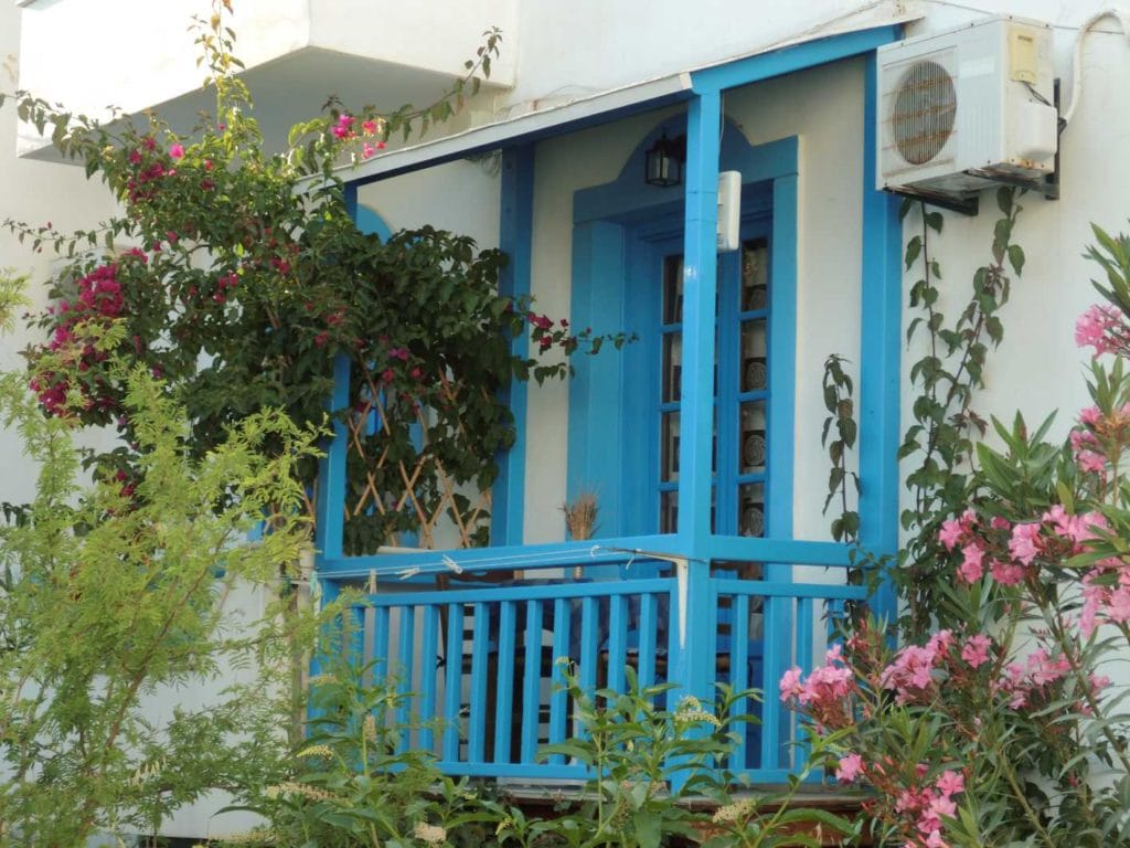 matina studios naxos balcony